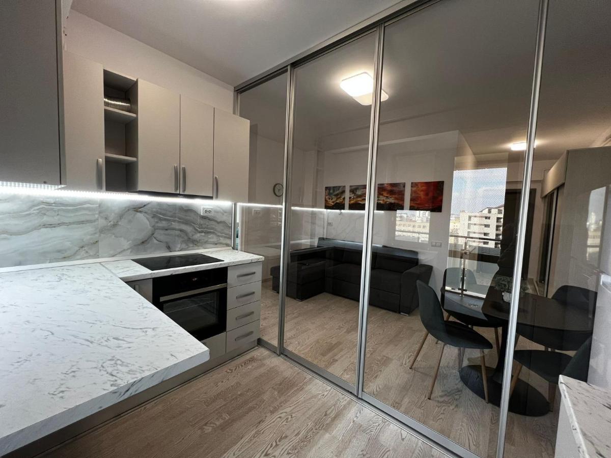 Cozy Apartments - City Center Iasi Eksteriør billede