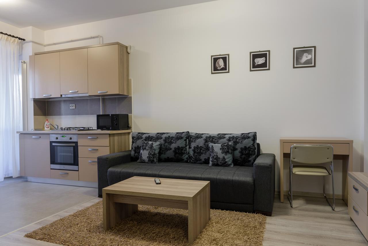 Cozy Apartments - City Center Iasi Eksteriør billede