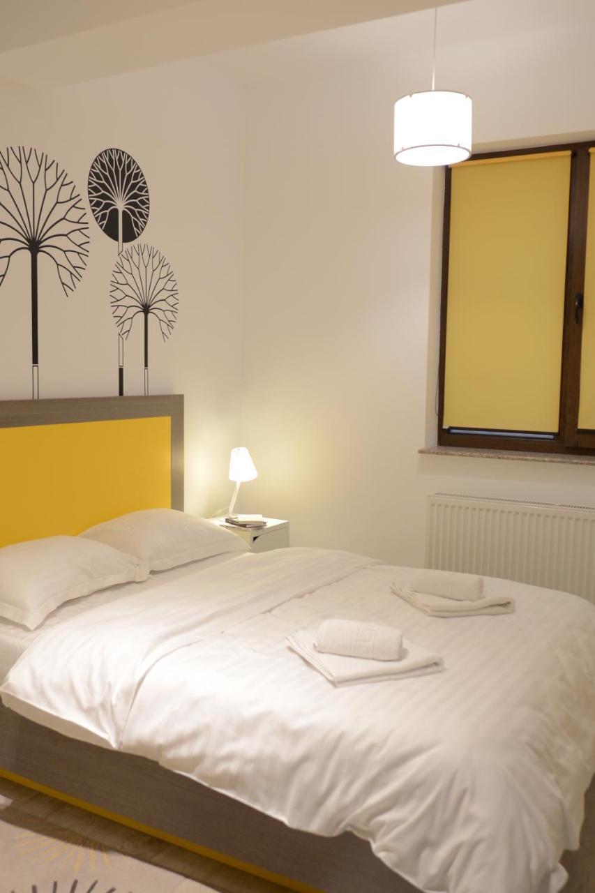 Cozy Apartments - City Center Iasi Eksteriør billede